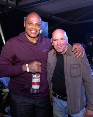 Dana White Instagram - @charleswbarkley x @danawhite at @powerslap! 

#PowerSlap6