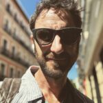Dani Rovira Instagram - Sin luz no hay sombra y viceversa. Entender la premisa y a tirar millas.