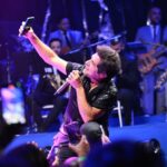 Daniel Instagram - Que noite linda e especial Poços de Caldas/MG!! Muito obrigado!! ❤️🌹 Fotos: Vandinho Tellis . . #DanielNaEstrada #Daniel40Anos #DanielCelebraJoãoPauloeDaniel #ProduçãoDaniel Poços De Caldas, Minas Gerais, Brazil