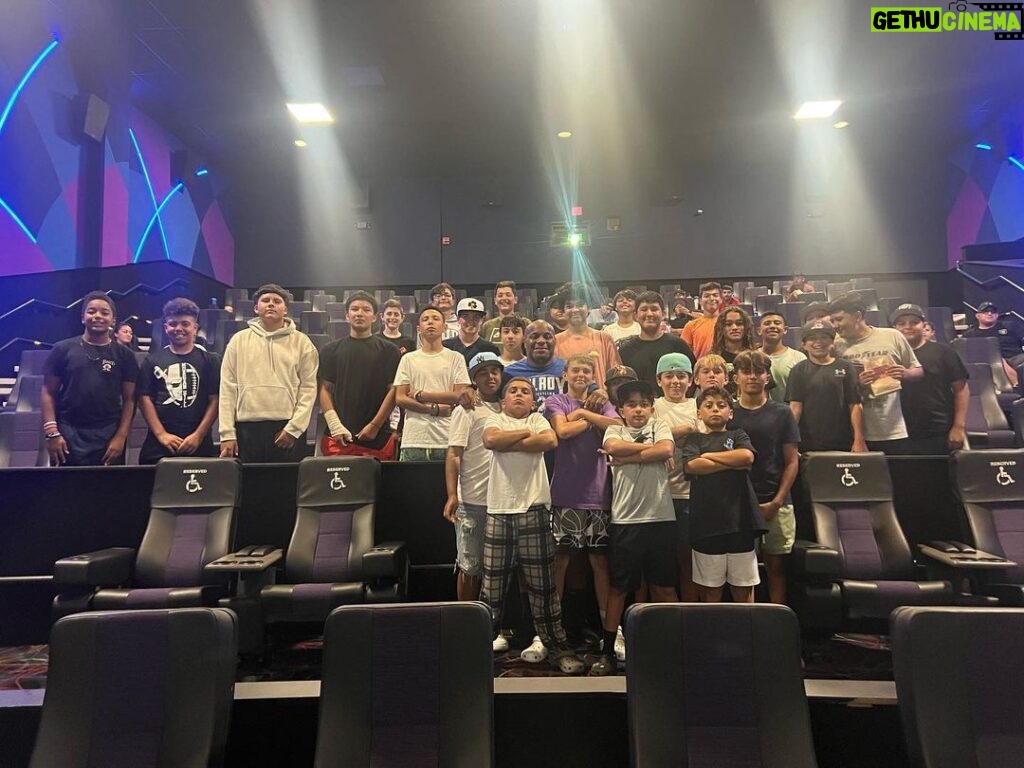 Daniel Cormier Instagram - I wanna thank @wbpictures for giving the @mhraiderslive 12u team the advance screening of @bluebeetle the boys absolutely loved it. What a great movie. Thank you guys so much. #DCBlueBeetle #BlueBeetle opens everywhere on Friday. Make sure you guys check it out. So lucky to be able to do these.
