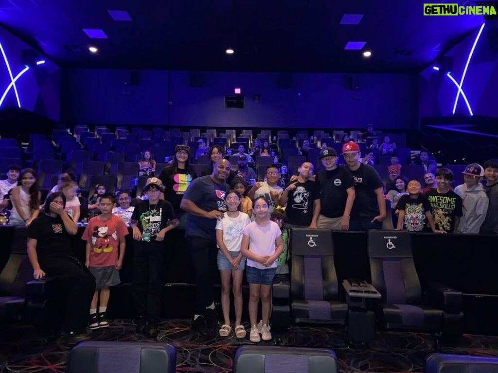 Daniel Cormier Instagram - We got another advanced screening last week and it was the best one ever. The new Ninja Turtles movie is so sick. The kids loved ever second of it. Thank you to @paramountpics and to everyone else who helped to set up the new @tmntmovie screening. The movie opens today. Make sure you check it out!!!! DC