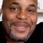 Daniel Cormier Instagram - My last check-in of the week is with the lightweight champion of the world Islam makhachev makachev we talked about everything from his last championship fight to his title-winning performance over Charles Oliveira and the pound-for-pound rankings. It was a great one make sure you watch it. 8 eastern /5 pacific link in my bio @islam_makhachev