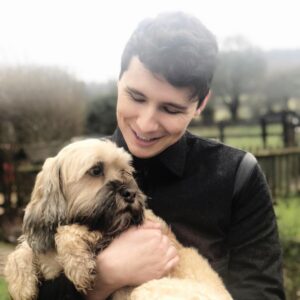 Daniel Howell Instagram - the only reason i come home for christmas sorry literally every other family member