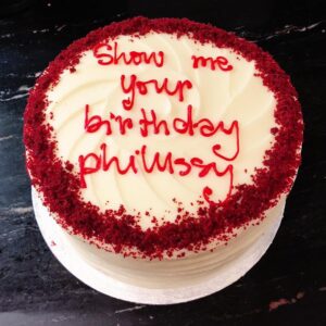 Daniel Howell Instagram - do you think @amazingphil will like his birthday cake