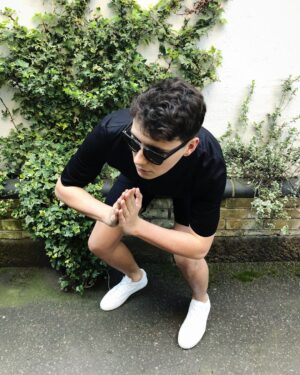 Daniel Howell Instagram - i call this look sad-mailman-core