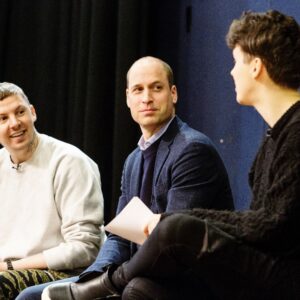 Daniel Howell Instagram - spent the day chatting to students at a school about the internet and how it affects our mental health (a lot) then surprised an assembly with @kensingtonroyal @professorgreen and @thevamps nbd (if you’re interested in what went down and what i spoke about check out @stopspeaksupport 👌)