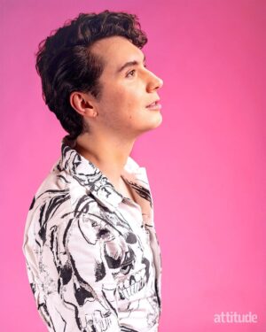 Daniel Howell Instagram - appreciate this image as you will never see something this colourful on my grid again

i was only brave enough because i was completely covered in skulls thank you @attitudemag

💀 @alexandermcqueen 
📷 @markus_bidaux
👕 @sachadance_
✂️ @svenbayerbach