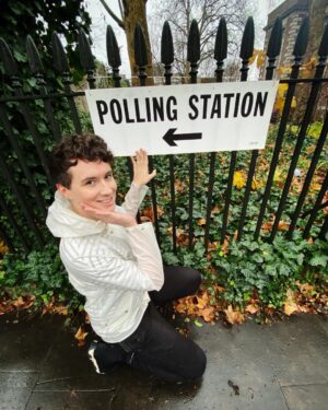 Daniel Howell Instagram - i’m wet for democracy