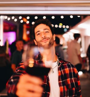 Daniel Ricciardo Instagram - Ric Red, my secret sauce. Some damn fine grape juice. Enjoy 🍷