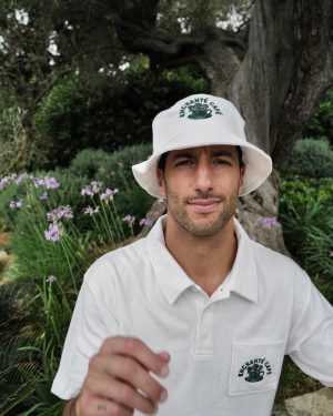 Daniel Ricciardo Instagram - Bisous