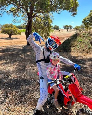 Daniel Ricciardo Instagram - Hello