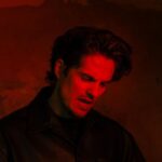 Daniel Sharman Instagram - Enjoy the show. #atowncalledmalice comes out tomorrow on @skytv Cheers to the talented @lee_malone_photography @squaremile_com