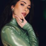 Daniella Rahme Instagram - Joy Awards dazzle! 💫 #DaniellaRahme #دانييلا_رحمة Riyadh, Saudi Arabia