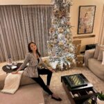 Daniella Rahme Instagram - Christmas Eve 🤍