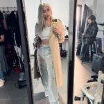 Daniella Rahme Instagram - On set and in motion! 📸 Dancing my way through my latest photoshoot with @thisisyungmea 🤩 Swipe left for some good moves 🫣😄 #DaniellaRahme