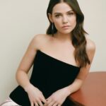 Danielle Campbell Instagram - @byrdiebeauty 💋🌹💥