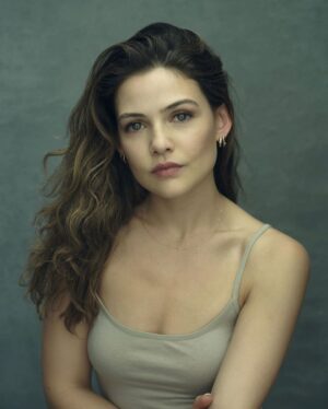Danielle Campbell Instagram - O P E N I N G  N I G H T ✨🎉 Wow what a ride it has been. Trouble I n Mind finally makes it’s Broadway debute!  Feeling incredibly honored to be Sharing a stage with this unbelievable company And tell this story. 📸 @justinbettman 

https://www.backstage.com/magazine/article/25-on-the-rise-performers-you-need-to-know-in-2022-74278/