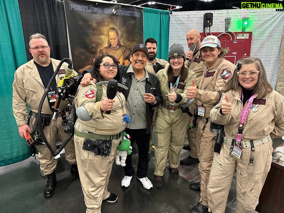 Danny Trejo Instagram - My first day at @fanexpoportland was great. Machete ain’t afraid of no ghosts, I’ve become an honorary Ghost Buster! Come join us for the final day Tomorrow, you won’t want to miss out on all the fun! #FanExpoPortland #starwars #ghostbusters #machete Oregon Convention Center