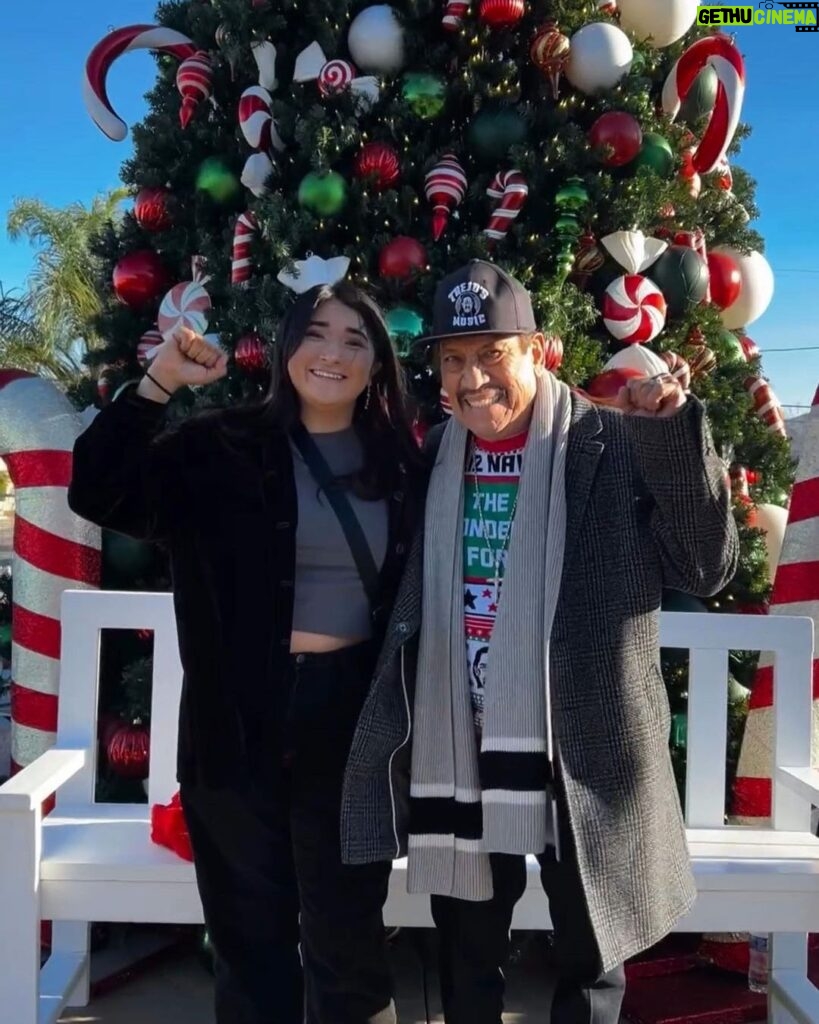 Danny Trejo Instagram - I had so much fun at the @pacoimanc 56th Annual Christmas Holiday Parade, it was great seeing everyone! I hope you all have a Happy Holidays!