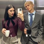 Danya Milokhin Instagram - Мы с @senoritasaeva пересняли сцену из кино. Как думаете, что за фильм ?