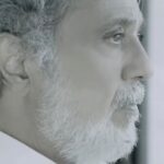 Dariush Eghbali Instagram - گُرگ‌ها همراه و انسان‌ها غریب با که باید گفت این حال عجیب؟ گُرگ: فریدون مشیری / داریوش / علی الهی ‪جمعه ۱ بهمن‬ | Fri Jan 21 کارگردان: علی زارع تهیه کننده: اصلان حافظی @fereydoonmoshiri | @deghbali | @alielahimusic | @alizare_photographer | @pocket.ace.productions