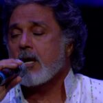 Dariush Eghbali Instagram - …کاش من و تو می‌فهمیدیم اومدنی رفتنیه سُقوط: شهیار قنبری / فریبرز لاچینی / منوچهر چشم‌آذر / داریوش تنظیم برای اجرای زنده: علی الهی