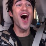 Darren Criss Instagram - Unwrap an early present with this holly jolly sing-along with @leamichele & @darrencriss 🎄🎁❄️ Brand new episodes of #CarpoolKaraoke are now streaming on @appletvplus! #darrencriss #leamichele #glee #christmas #appletvplus
