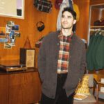 Darren Criss Instagram - ユニクロはすごいです ‼️ Check me celebrating #LifeWearDay @uniqlo with some timeless threads for the season. Stop by the @uniqlousa store on 5th Ave NYC to see the collection come to life. #Uniqlo2022FW #UniqloPartner