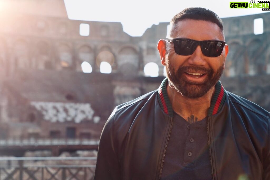Dave Bautista Instagram - Ciao Roma 🇮🇹 #myspymovie Colosseo - Roma