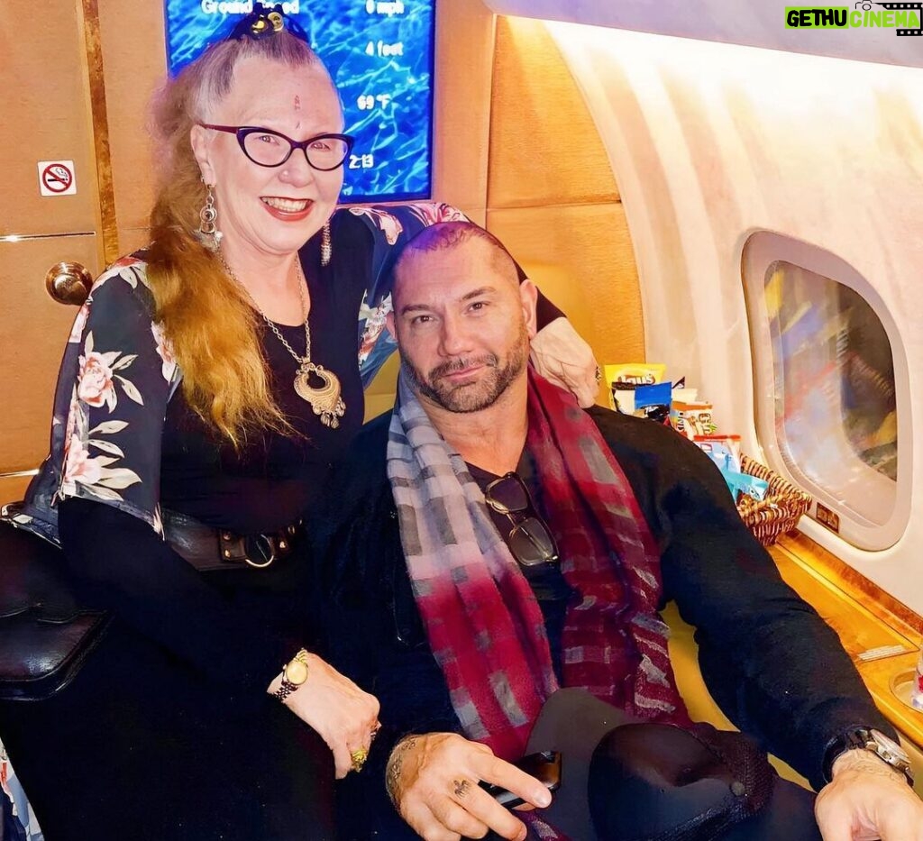 Dave Bautista Instagram - strongest woman I know. #internstionalwomensday #singlemom