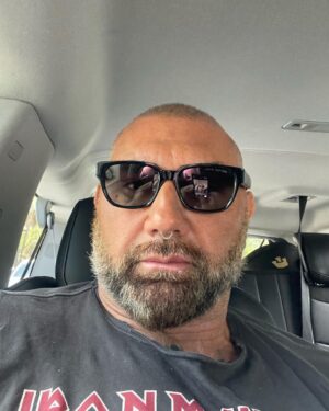 Dave Bautista Instagram - I took some selfies 😊