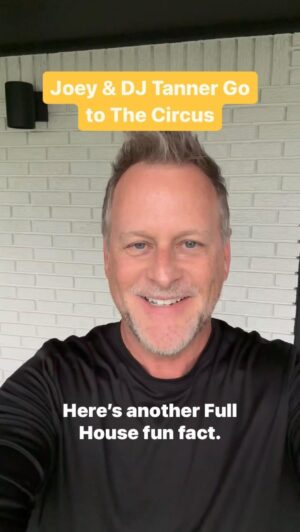 Dave Coulier Instagram - Here’s another #FullHouseFunFact for your Friday, that time @candacecbure and I became instant pals and lifelong friends. 🎪 

#fullhouse #fullerhouse #joeygladstone #djtanner #tgif #davecoulier