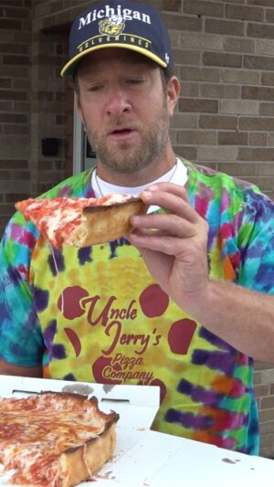 Dave Portnoy Instagram - Barstool Pizza Review - Uncle Jerry’s Pizza Company (Cary, IL)