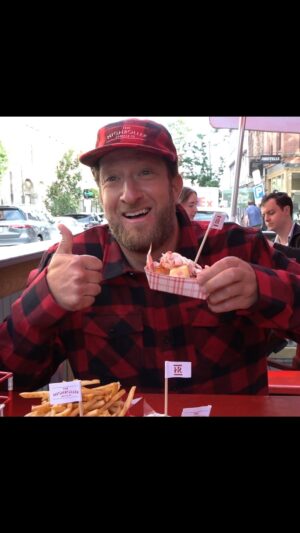 Dave Portnoy Instagram - Barstool Lobster Roll Review - The Highroller Lobster Co. (Portland, ME)