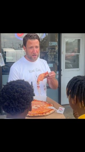 Dave Portnoy Instagram - Barstool Pizza Review - Big Bang Pizzeria (North Lauderdale, FL)