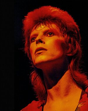 David Bowie Instagram - BOWIE’S UNIQUE ACHIEVEMENT - PART 1

“I look to the stars…”

Fifty years ago today, full-page adverts were published in the music weeklies and trade mags to mark Bowie’s extraordinary performance on the UK album charts.

With the appearance of the ‘The Bowie five-star constellation’ advert (see second image), it was clear that RCA was more than happy with the way things were going for David Bowie. 

Here’s the wording from that advert:

+ - + - + - + - + - + - + - + - + - + - + - + - + - + - +

The Bowie five-star constellation

Unbelievable but a fact - David Bowie takes five places in the Top Fifty album charts for ten whole weeks - a musical achievement unique in our time.

And now, the man who made Space Oddity, The Man Who Sold The World, Hunky Dory, Ziggy Stardust And The Spiders From Mars and Aladdin Sane is putting a new album into orbit. It’s called PIN-UPS and will be released in mid-October.

+ - + - + - + - + - + - + - + - + - + - + - + - + - + - +

Things got even crazier with the release of Pin Ups in October, but that’s a whole other story.

The colour image here was one of Mick Rock’s live shots. Often mislabelled as a photo from the final show of the tour at Hammersmith on 3rd July, it isn’t. It was most likely taken at the previous performance at the same venue on the 2nd July. 

Aside from an adjacent frame being the background image for the advert, the picture in the advert also ended up on the back sleeve of Pin Ups. But that’s a whole...

Finally, as the Life On Mars? 45 slid out of the UK singles chart, a little old man in scarlet and grey was ascending the same on his way to #6. But that’s...

FOOTNOTE: The sleeve for The Laughing Gnome that appears on the second slide is the 1973 Danish release which contained the UK pressing. There was no picture sleeve in the UK. 

📸 Mick Rock

#Bowie5StarConstellation #AladdinSane50 #BowiePinUps50 #Bowie2023Anniversaries