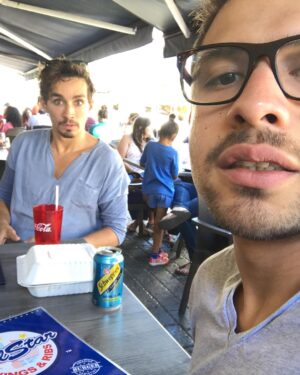 David Castañeda Instagram - We’ve come so far haven’t we? 
Here are some photos and videos from shooting S1 Umbrella. 

Camaradas, aqui unas fotitos cuando filmamos la primera temporada de umbrella. ❤️❤️