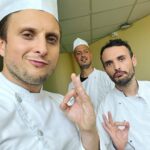 David Coscas Instagram - Cantinier Life. Dernière vidéo en ligne sur la chaîne secondaire, on a effectué notre gage de servir à la cantine dans un lycée. Un plaisir tout simplement. Team externe VS demi pensionnaire affrontez vous dans les com 😎 Lycée Jacques Monod
