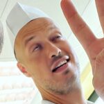 David Coscas Instagram - Cantinier Life. Dernière vidéo en ligne sur la chaîne secondaire, on a effectué notre gage de servir à la cantine dans un lycée. Un plaisir tout simplement. Team externe VS demi pensionnaire affrontez vous dans les com 😎 Lycée Jacques Monod