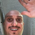 David Coscas Instagram - Damien, Mickaël (aka Mickaël) et Jose, vous souhaite la bienvenue au Celio de Rouen. Ça donne une vidéo terrible dispo sur la chaîne principale. Allez voir et revenez me dire la punch qui vous a fait le plus rire (formule de politesse adéquate). Merci @paulmirabel de nous avoir offert ta première caméra cachée 🙏 Rouen, Normandie, France