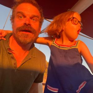 David Harbour Instagram - Hey, the lights perfect, let’s get a nice snap of CHOOOOOIOOOCOLATE CAAAAAAAAAAAKE MOTHAFU—
