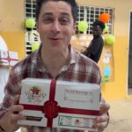 David Henrie Instagram – Enjoy some of the fruits of your donations, but we have a long ways to go!!! Please help me hit my fundraising goal and bring 200 kids gifts who wouldn’t otherwise get one this Christmas season. Every single dollar counts!