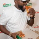 David Ortiz Instagram - Teamed up with @papajohns yesterday to keep my Papi-Dia Day party going!! Denver is full from all the Parmesan Crusted Papadias I handed out with extra, extra, extra flavor.  Don’t forget to show me how you chow down on your Papadia using #PapiDia and to join Papa Rewards for fresh deals!