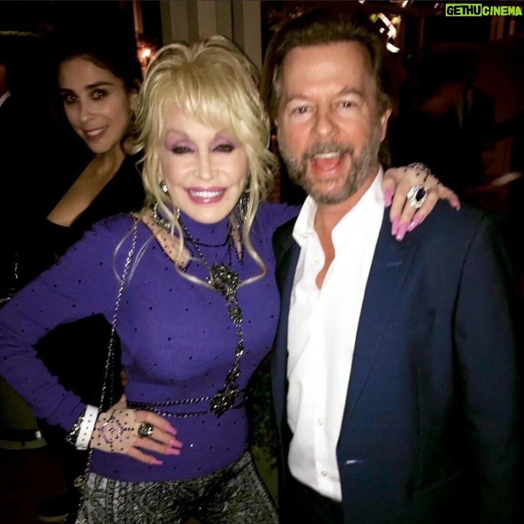 David Spade Instagram - When doing a show in Nashville re post when i got to meet Dolly. @dollyparton #ryman.