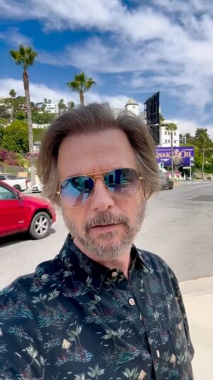 David Spade Instagram - PREMIERES TONIGHT! On FOX 9 PT. Tune that shit in.