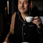David Walliams Instagram - Fine dining onboard the @vsoetrain