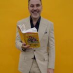David Walliams Instagram - Today I was on stage @cheltfestivals talking about my brand new book THE BLUNDERS.