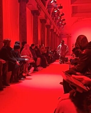 DeAndre Hopkins Instagram - ᴅᴏɴ’ᴛ ғᴏʀɢᴇᴛ ᴛᴏ ʙʀɪɴɢ ᴀ ᴛᴏᴡᴇʟ @vetements_official X @southpark