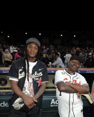DeAndre Hopkins Instagram - ᴀʟʟ ʟᴏᴠᴇ ʜ-ᴛᴏᴡɴ! @cactusjackfoundation @travisscott
