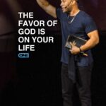 DeVon Franklin Instagram - You’re not seeing this by mistake! God’s grace and favor is on YOUR life… There’s nothing you can do about it expect to embrace it 💯🎯 We will see you at ACTIVATE tonight online. It’s a Word you don’t want to miss! Online ⌚️5PM + 8PM PST  📺YouTube, Facebook and one.online ONE A Potter’s House Church